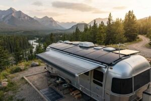 1000 Watt Solar Panel Kit: Complete Sizing and ...